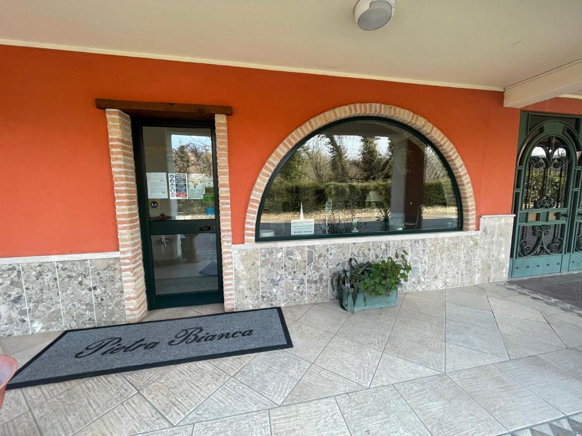 Pietrabianca Country House Manocalzati Buitenkant foto